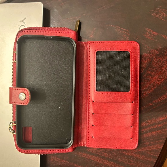 Megshi phone wallet and case for IPhone XR or same size as IPhone XR. - Picture 2 of 4